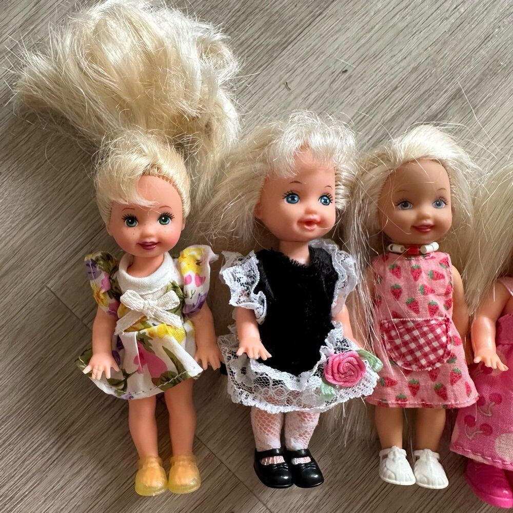 Lot of 5 Vintage Barbie Little Sister Kelly Dolls - Blonde Blue Eyed Kellys - Picture 2 of 5